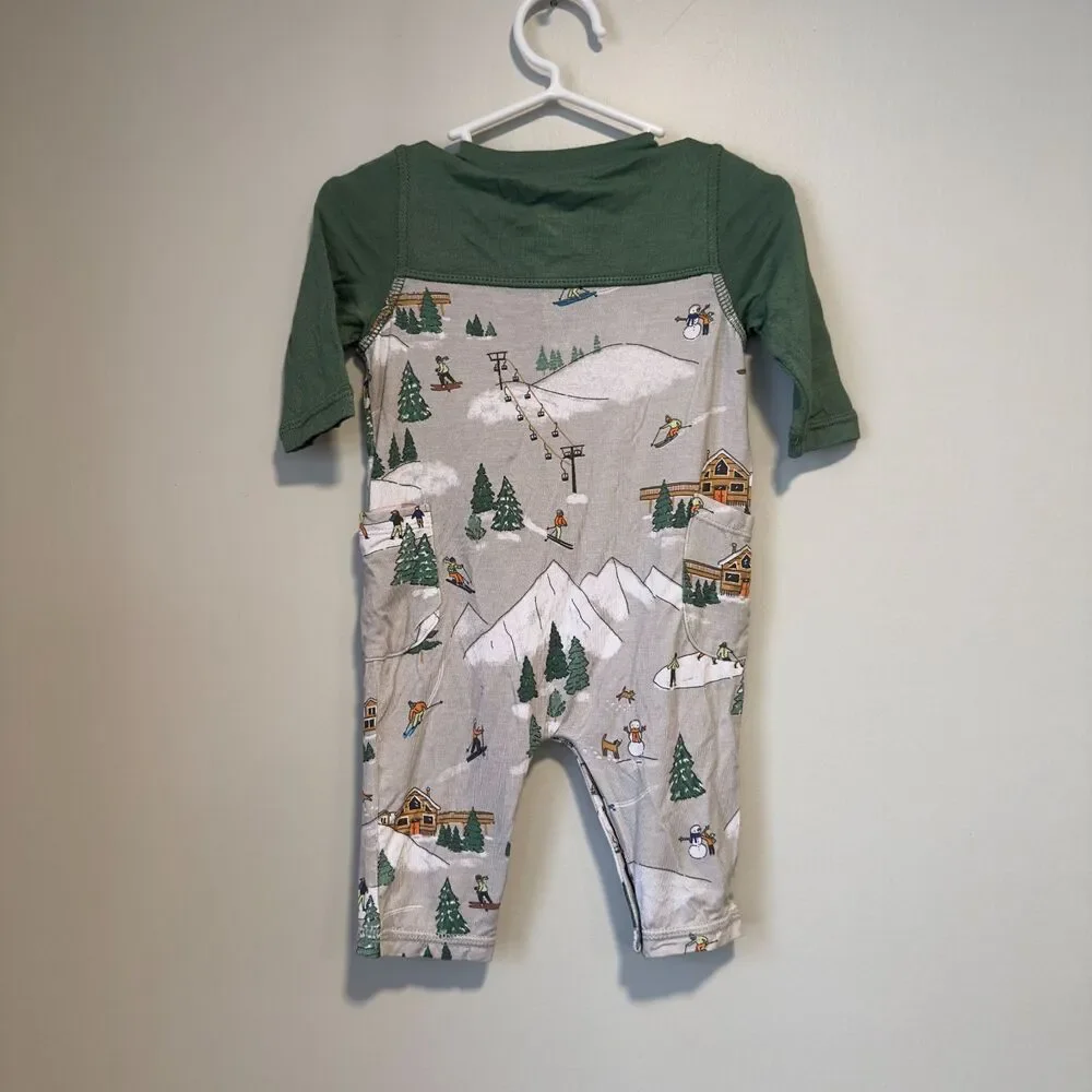 NWT Angel Dear Ski Print Romper with Contrast Sleeve - Size 0-3M